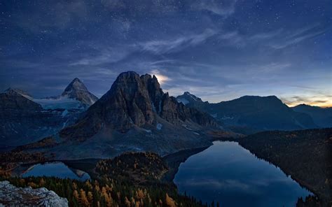 1680x1050 Resolution Beautiful Landscape Mountains At Night 1680x1050