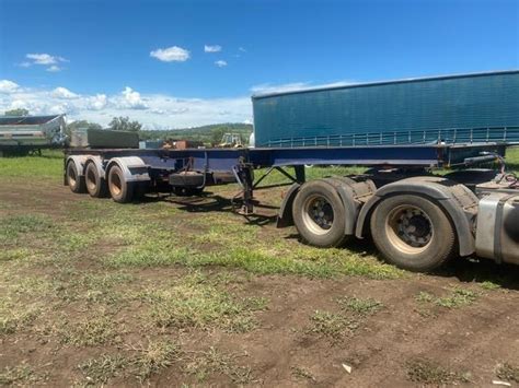Freighter Tri Axle Skel Trailer For Sale