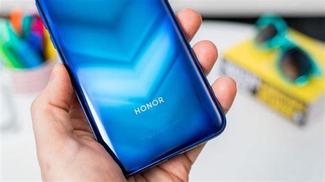 Berbeda dengan huawei mate 20 series, honor view 20 mempunyai jack headphone 3. Honor View 30 akan memiliki prosesor Kirin 990 »