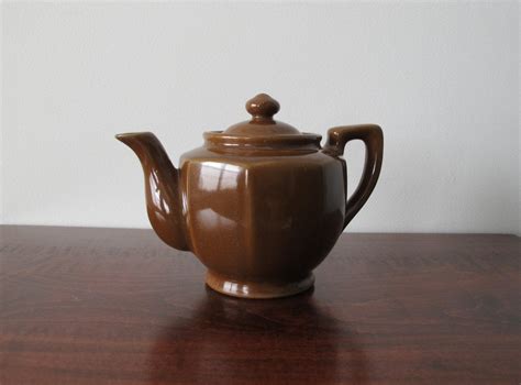 Vintage 1950s Cute Ceramic Ocotgonal Brown Teapot Made In Japan Haute