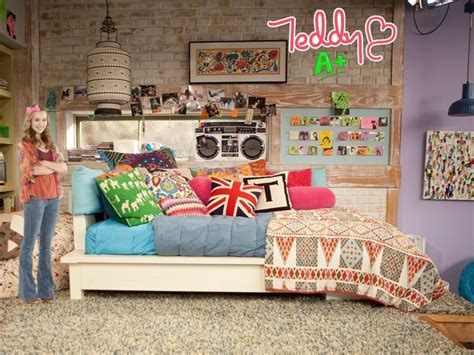 Good Luck Charlie Bedroom Kid S Spaces Pinterest Bedrooms Room And Room Ideas