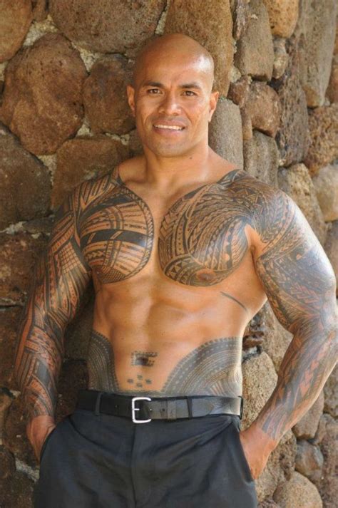 Samoan Pe A Sexy And Handsome As Hell Polynesian People Polynesian Men Polynesian Tattoos