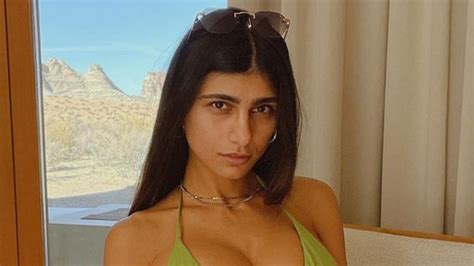 Mia Khalifa Presume Fotos Con Mini Bikini Y Se Lleva Todas Las Miradas