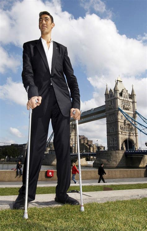 Who Is The Tallest Man In The World And How Tall Is He