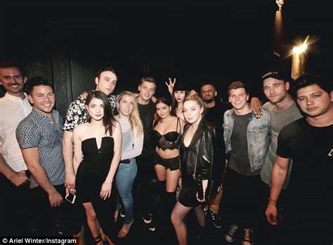 Ariel Winter Hits Back At Commenters Daily Mail Online