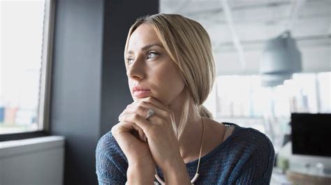 34 Year Old Woman Anxiously Realizes She Doesn’t Have Much Time Left To Have Career