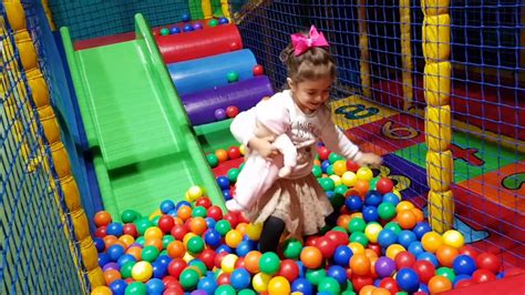 Indoor Playground For Kids Balls And Slides Youtube