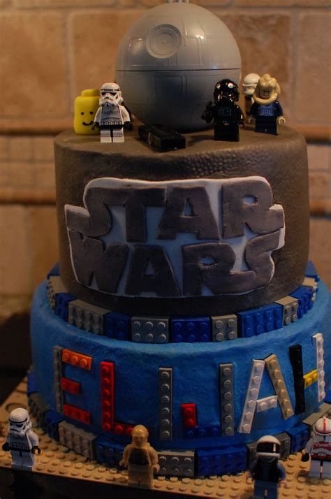 Pin By Trish Duggan On Cake Decorating Lego Star Wars Cake Lego Star Wars Birthday Star Wars