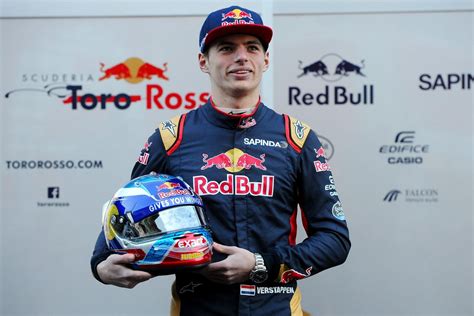 Verstappen Seguirá En Red Bull Puro Motor