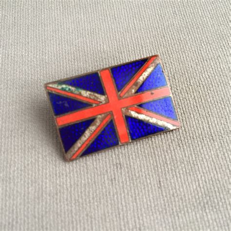 Vintage Union Jack Enamel Pin Badge