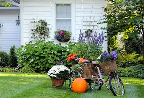 Find 25 magical flower bed they don't last forever though, as wood can rot and fall apart. Happy Fridays: Fall/Winter Garden Inspiration! - National ...