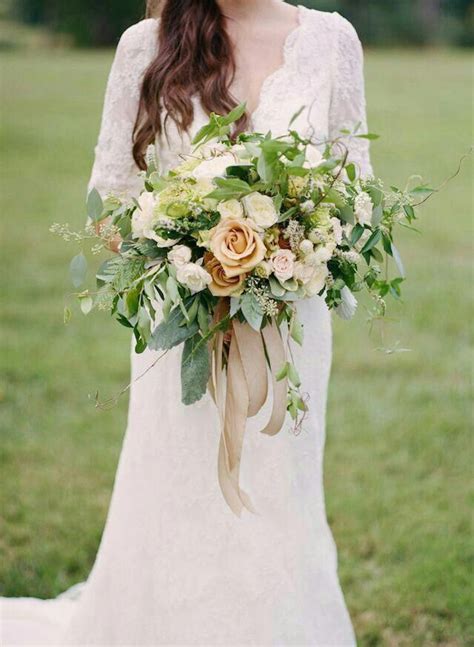 Mixed greenery, rose and scabiosa bouquet. Gorgeous Wedding Bouquet With Champagne Sandy Roses, Ivory ...