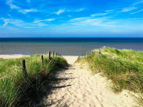 Wenn sie einen bungalow direkt am strand hollands mieten, können sie schöne spaziergänge genießen und am breiten strandstrand entspannen. Holland Nordsee!!! Foto & Bild | landschaft, meer & strand ...