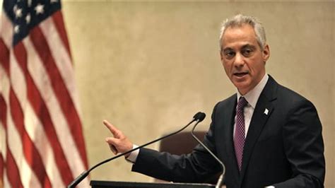 Hundreds Of Protesters Call On Chicago Mayor To Resign As He Apologizes