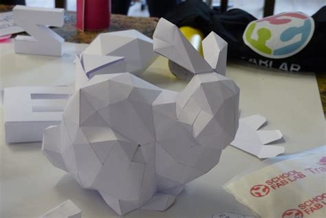 Außerdem finden sich unten ↓ weiterführende tipps und hilfestellungen rund um diese plattformen. Eröffnung des School FabLab der UNESCO-Schule Kamp ...
