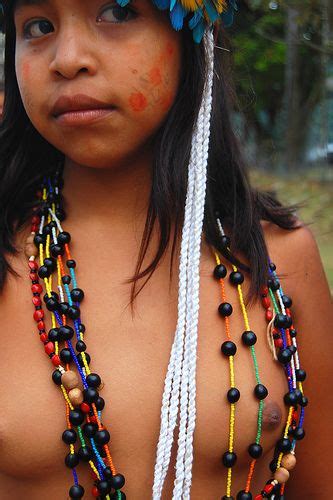 Karaj Indios Brasileiros Indigenas Americanos E Mulheres Indigenas