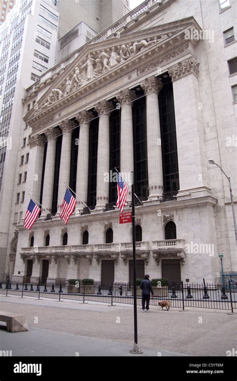Wall Street New York Stock Photo Alamy