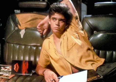 C Thomas Howell The Outsiders The Outsiders Ponyboy The Outsiders