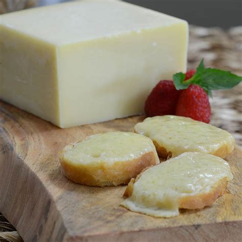 Swiss Gruyere By Emmi From Switzerland Buy Cheese Online At Gourmet