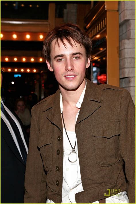 Reeve Carney Spider Man Turn Off The Dark Preview Photo 2500902