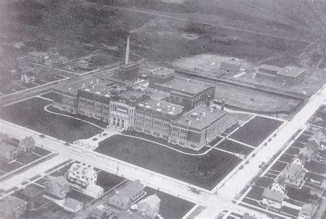 Hibbing High School When First Built Architecture Old City Photo