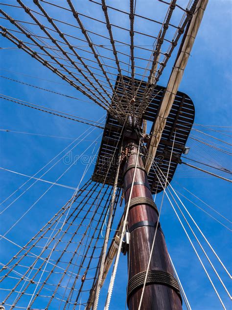 Old Sailing Ship Mast And Rigging Stock Image Image Of Discovery