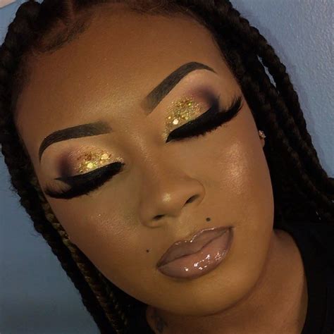 Gold Eye Makeup For Black Women In 2020 Makeup For Black Skin Womens