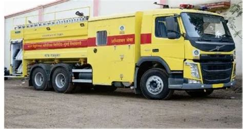 Yellow Foam Fire Tender Service Diesel Hi Tech Services Id 23681693991
