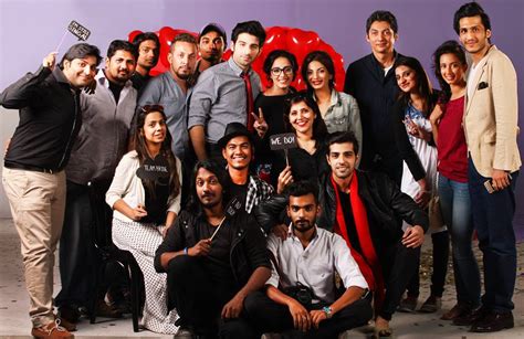 His complex is overrun by infected screamers, and with the world falling apart into chaos, he is left completely alone fighting for his life. Cast Of Ishq 2020 Upcoming Pakistani Movie 2016. cast
