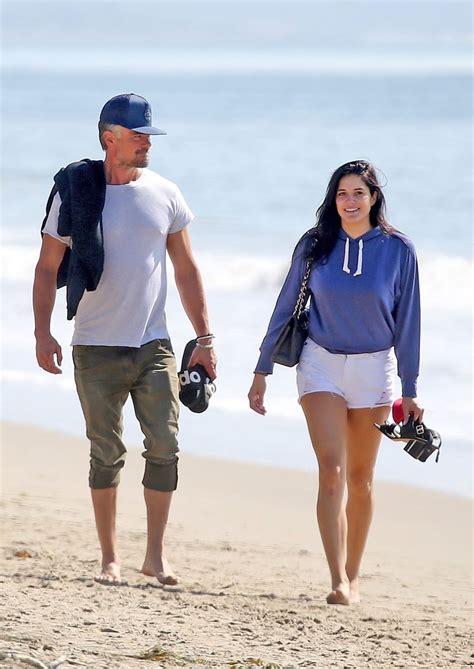 Josh Duhamel And Audra Mari Walk On The Beach Sexy