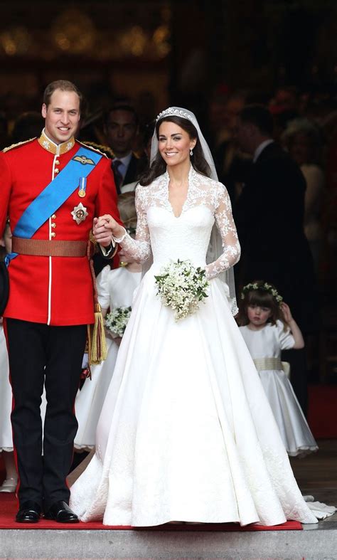 31 Iconic Royal Wedding Dresses Best Royal Wedding Gowns Of All Time