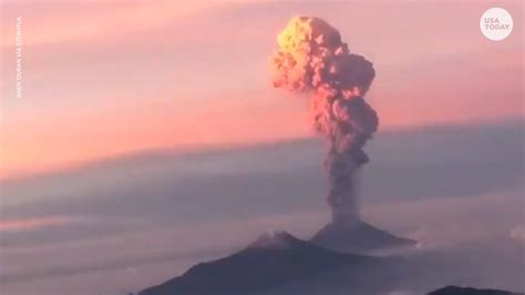 Mexicos Popocatepetl Volcano Erupts Spewing Gas And Ash Into The Air