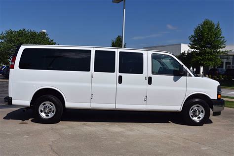 Pre Owned 2019 Chevrolet Express 15 Passenger Lt Full Size Passenger Van In Fayetteville Mi2143
