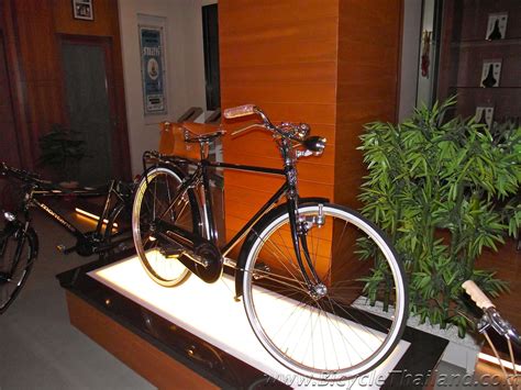 In addition to bikes for sale, you will also find an extensive range of biking accessories and clothing at these recommended hong kong shops. Seng Guan Hong Bicycle Shop - Bicycle Thailand