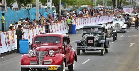 Fotos Las Joyas Rodantes Que Engalanaron Desfile De Autos Clásicos Y Antiguos De Feria De Cali