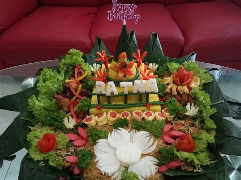 Tumpeng ulang tahun untuk teman - Catering Surabaya 0813 ...