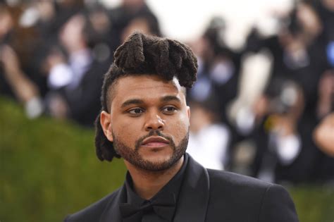 The Weeknd Celebrates No1 Hit Milestone With Nft Debut