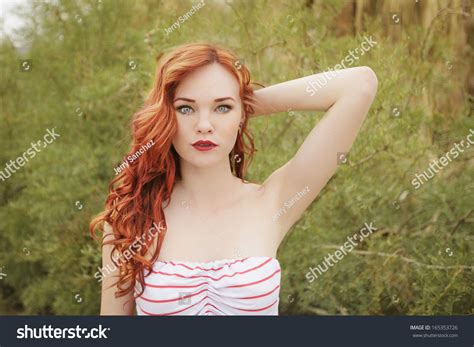 strip redhead telegraph