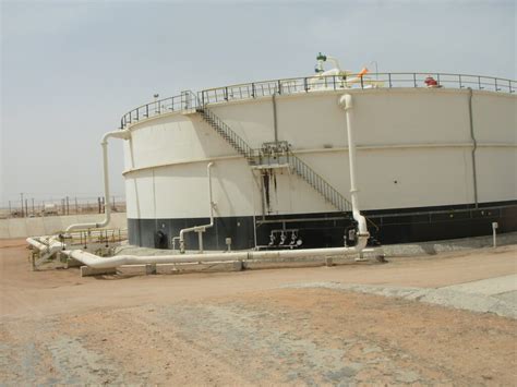 Welded tanks for oil storage. Difference between API 650 and API 620 Tanks: API 650 vs API 620 - What Is Piping: All about ...