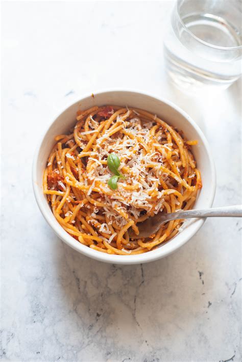 This fast pasta dish calls for avocado to replace some of the mayonnaise, which makes it extra creamy. Low Fat Roasted Garlic Tomato Pasta - Fat Rainbow