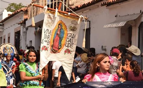 Celebración a la Virgen de Guadalupe en Comala Descubre México