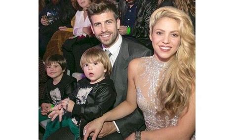 Shakira Had The Support Of Her Men At The Los 40 Music Awards The