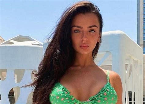 Love Islands Kady Mcdermott Wows Fans As She Showcases Toned Bum In Bikini Snap