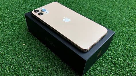 Gold Iphone 11 Pro Max 256gb Youtube