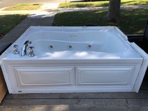 We don't know when or if this item will be back in stock. Whirlpool tub by Lasco with faucet for Sale in Redlands ...