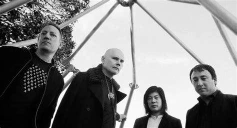 Stream Tonights Smashing Pumpkins Concert In Seattle For Free