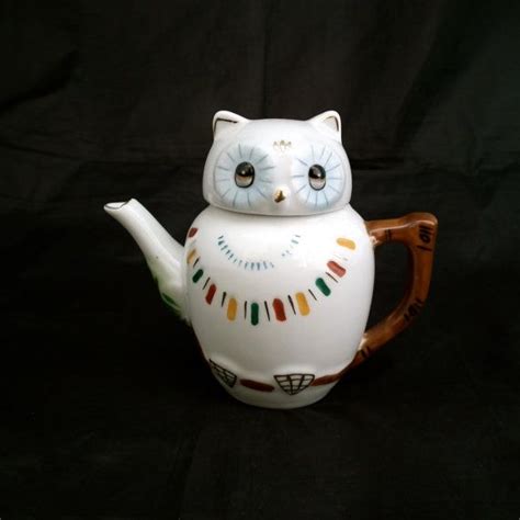 Large Owl Teapot Vintage White China Lucky Owl Teapot Kitsch Owl Tea Pot Novelty Ceramic Owl