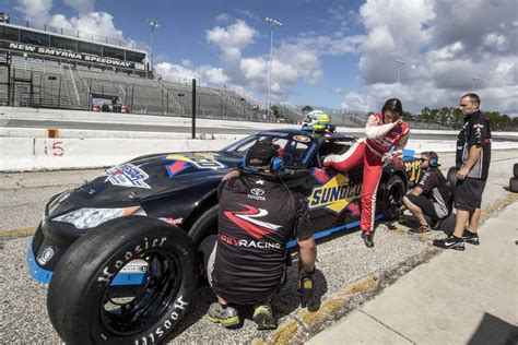 Former nascar / sprint d4d pit crew members tesfa lee and richard williams (class of 2009) in action during the daytona the 2013 nascar d4d pit crew combine at johnson c. See photos from NASCAR Drive for Diversity Combine ...