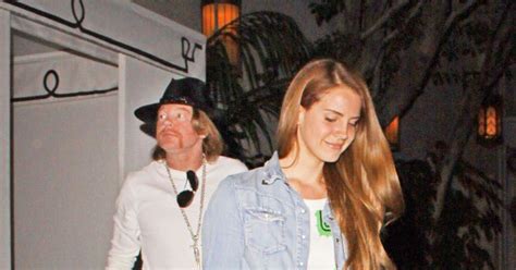 So Lana Del Rey And Axl Rose Are Hanging Out Together
