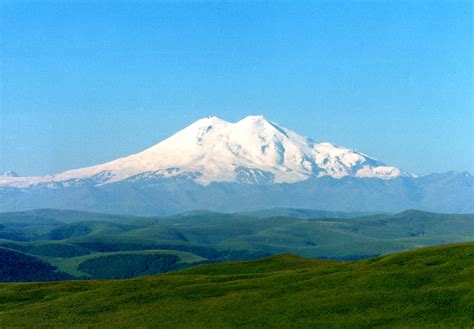 Mt Elbrus Challenge 5642 M18510 Ft Adventure Travel Mount Elbrus